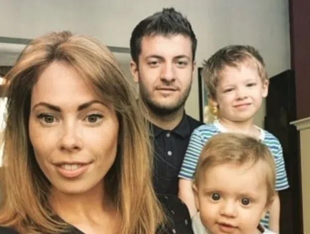  约合人民币|夫妇价值155万别墅因为疫情卖不出去，挂9元甩卖