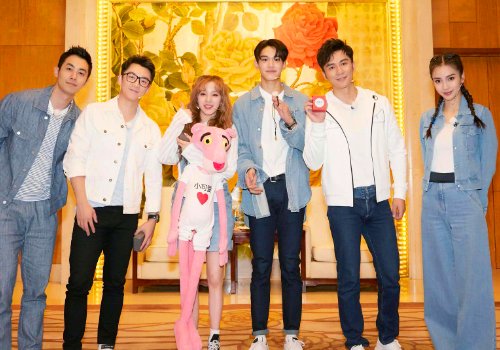  宋雨琦|宋雨琦现身韩版《跑男》，谁留意她的名牌？节目组用心了