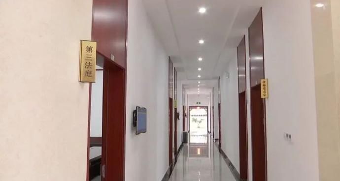 揭牌|钟楼法院邹区人民法庭今天揭牌