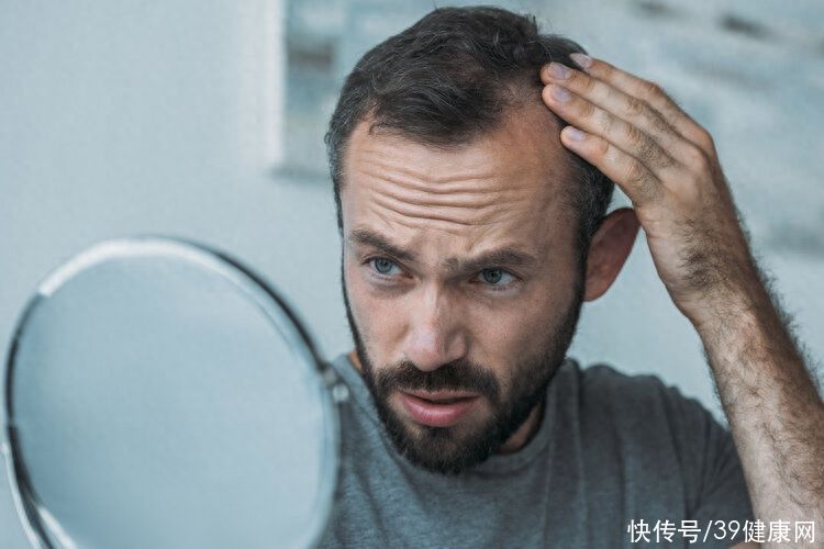 男性到了50岁雄激素旺盛好吗(男性体内雄激素越旺盛越好吗？坦白说：50岁后，可能带来3个问题)