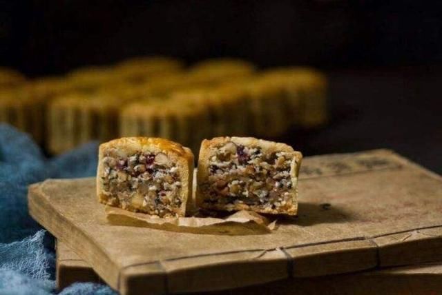 五仁|“月饼鄙视链”的底端——五仁月饼,为何还是如此火爆?