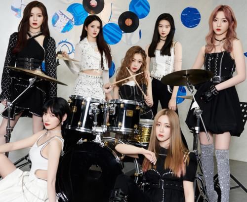  张艺凡|硬糖少女合作明日之子4支乐团，希林自信，王艺瑾开心，张艺凡厉害了