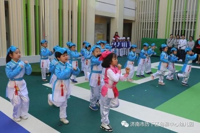 幼儿园|生动情景剧、古诗表演……甸柳中心幼儿园“光盘”行动进行中