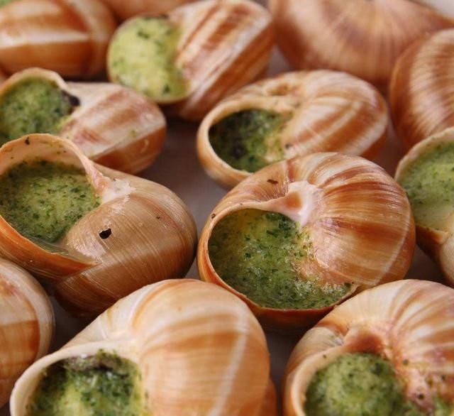 吃法|吃法式蜗牛时，别傻傻地问服务员要牙签，不然会被当成外行人