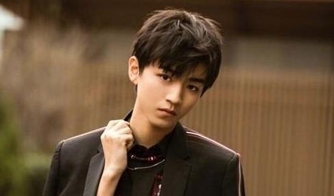 游戏|英雄联盟:有一位明星沉迷游戏!MLXG与他甜蜜双排