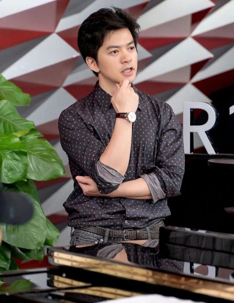  坐标|《中国好声音》官宣导师？李宇春呼声高？网友：冠军不要爆冷？