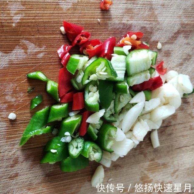 清炒|清炒南瓜苗,清脆爽口的农家菜