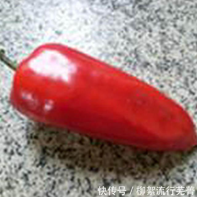 娃娃|红椒炒娃娃菜,简单快手,好吃又下饭