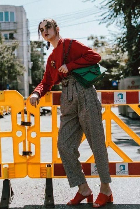  经典|是时候穿卫衣了，2020秋冬最时髦打开方式，好看爆了