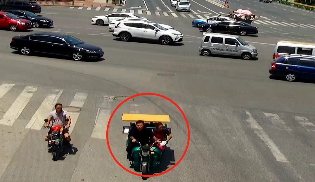  驾驶|曝光台丨三轮车违法曝光！无证驾驶三轮机动车一律拘留！