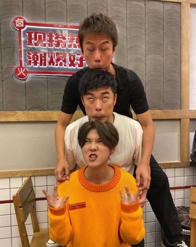 解散|工作室无情揭短，邓超单方面宣布工作室解散，网友：你被解雇了吗