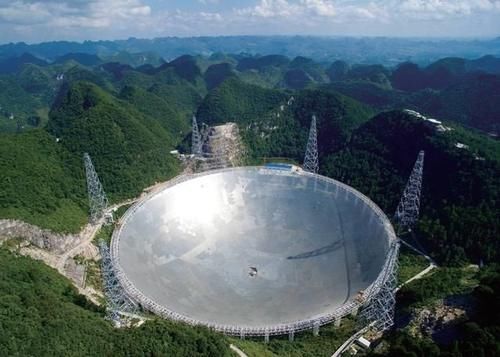  款望远镜|天眼遇到暴雨会变成“汤锅”吗？科学家告诉你什么叫高科技