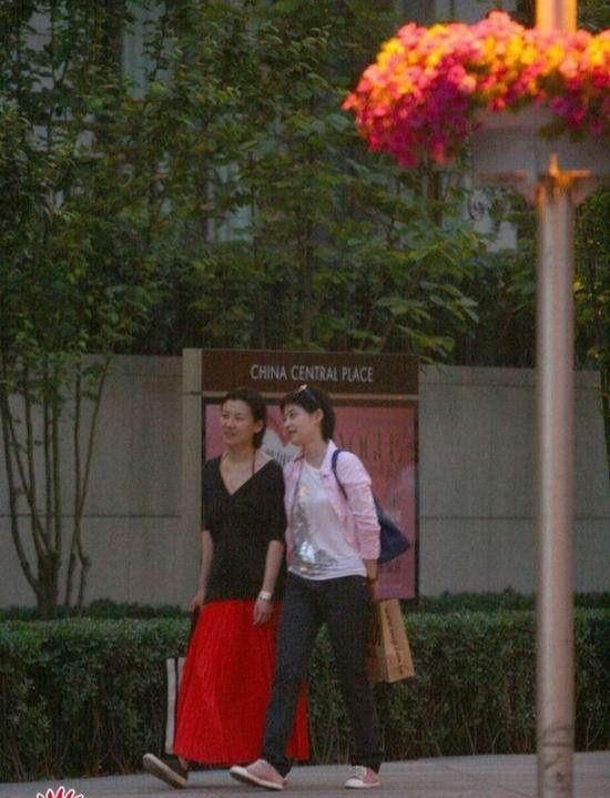  张国荣|19岁当女主，26岁拿影后的她却在44岁才走红