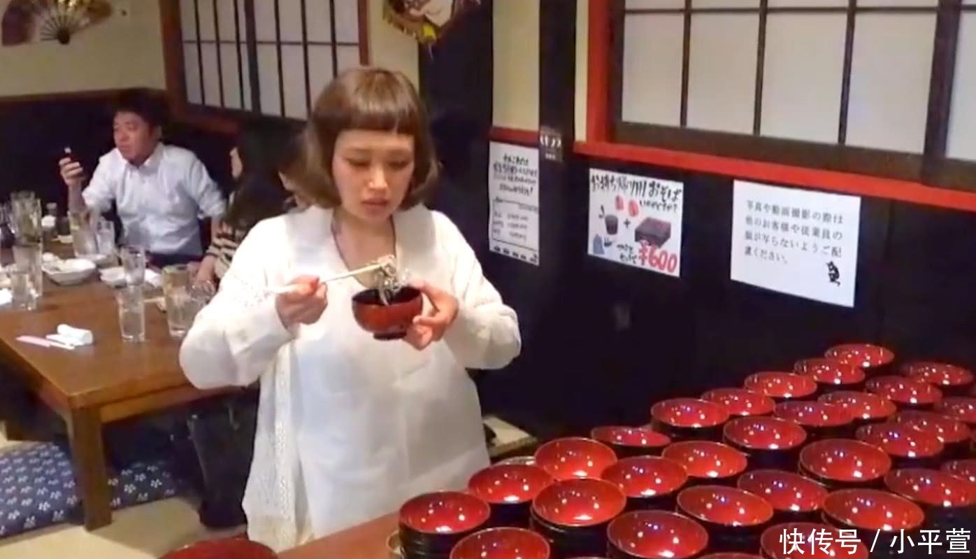 挑战|日本“大胃王”挑战吃600碗面,可端上桌后,很多人都笑了