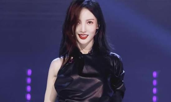  万茜|《乘风破浪的姐姐》观众喜爱排名，及颜值姐姐排行榜！