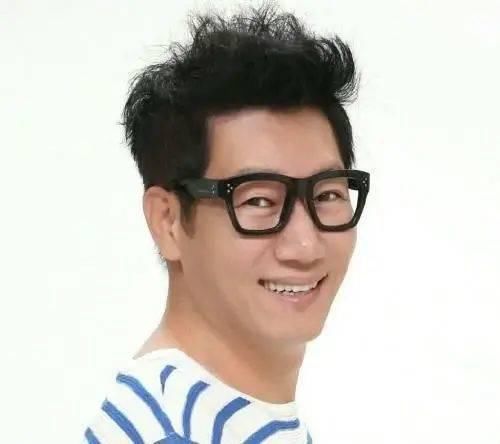  RM|“鼻叔”池石镇曾3次请辞RM：我对节目没帮助