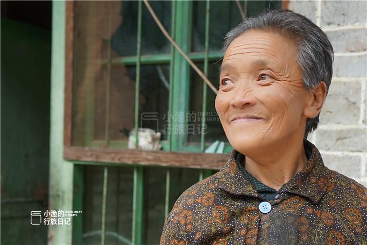  四合院|陕南秦岭神秘古村，不通车只能步行，住北方四合院还说关中话