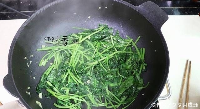  变得|这种叶子在乡下用来喂猪，在城里每斤6元，经常吃它皮肤变得柔软