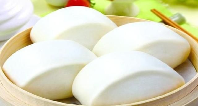 馒头|如何制作出＂又白又软＂的馒头？馒头店老板：教你3招！