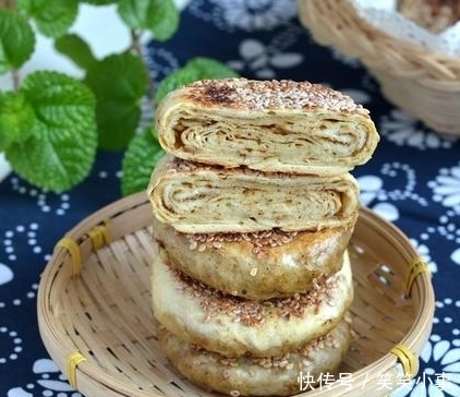  层层|家人爱吃的烧饼，不用烤箱，层层酥香，比煎饼脆，比馒头还好吃