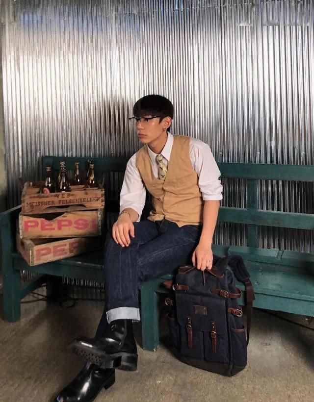  精彩|最精彩的「亚逼大乱斗」原来是一群高中生