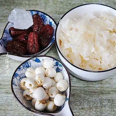 入秋|#入秋滋补正当时#红枣银耳莲子羹