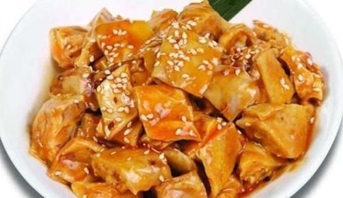  吃饭|家里小孩不爱吃饭，鸡肉烹饪，配上米饭，一次吃两碗