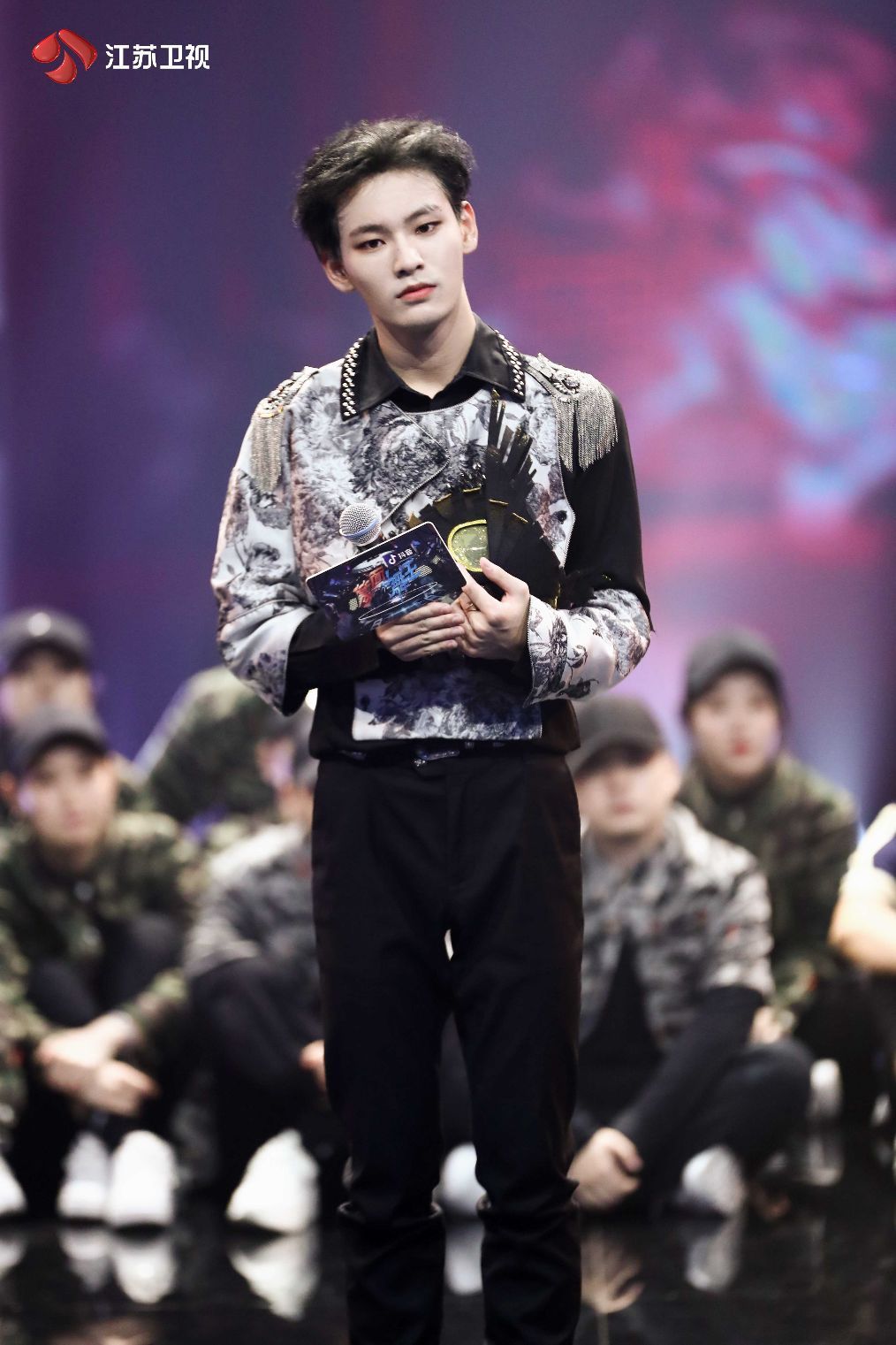 宝藏歌姬|实力一个更比一个强,《蒙面舞王》舞者有够拼