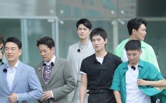  满满的哥哥|芒果台再出爆款综艺！观众看完评价：下一个《极限挑战》来了！