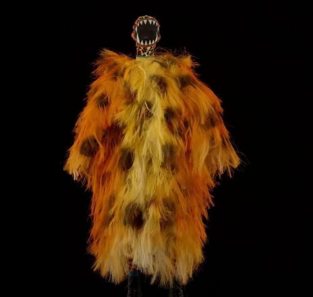 小哥|Lisa心头好牵手18岁男神小哥，人间芭比遗憾落选，粉丝哭了