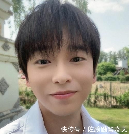  彭昱畅|照骗！彭昱畅晒自拍瘦成闪电，网友晒生图打脸，这还怎么接吻戏？