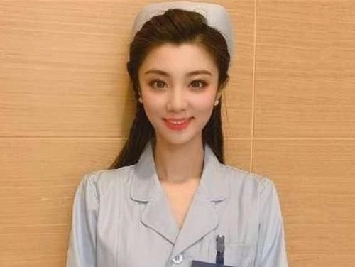  真深|有些人表面上是王牌女郎，暗地里却是奥运开幕会引导员，藏的真深