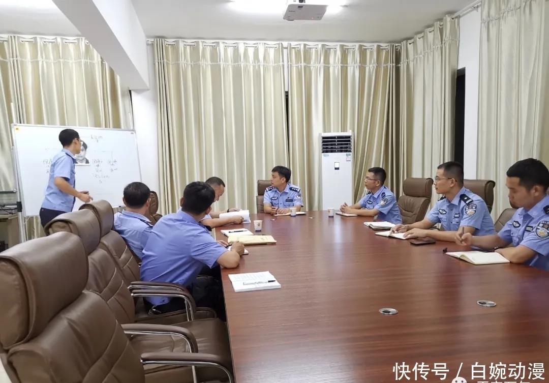 卷宗|一本早已泛黄的命案卷宗，一条持续17年的追凶之路