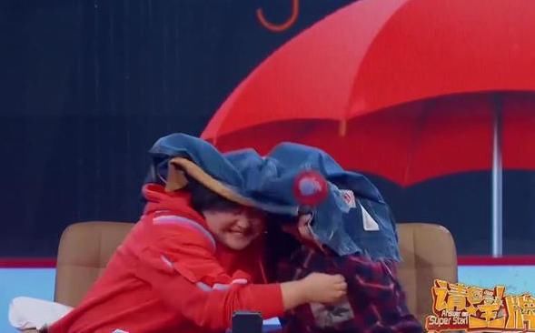  感情问题也都非常|华晨宇被问理想型女艺人，他脱口而出说出3个名字，网友：意料之中