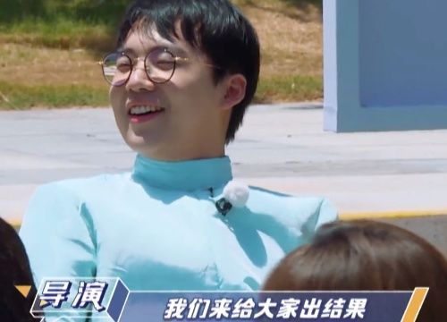  嘉宾|跑男看台座位baby张翰距离远，蔡徐坤何穗避嫌，只一组不同