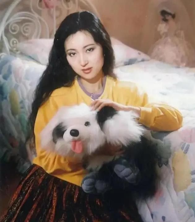  红楼梦|她经历两段婚姻，不幸患癌后弃上亿资产剃度出家，一生都像林黛玉