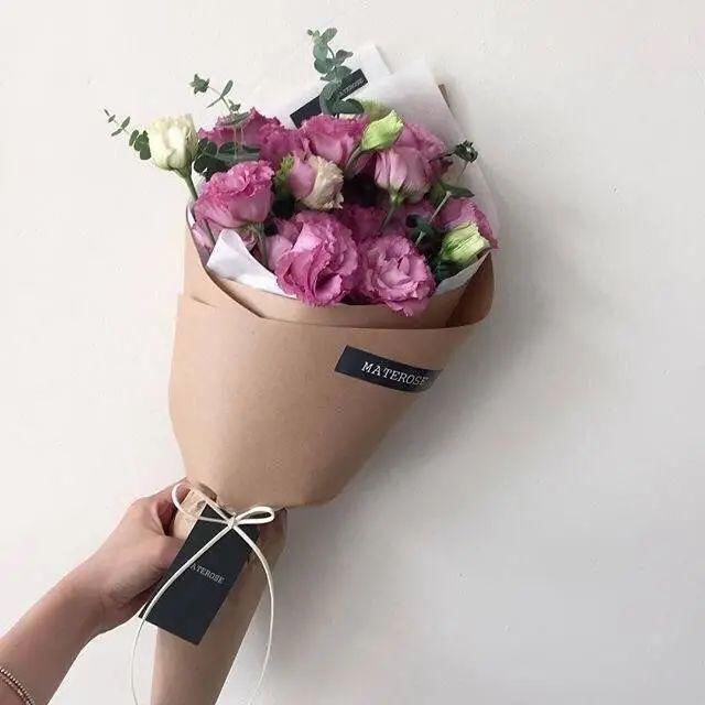 哪句|朋友圈十分经典的一句话,哪句说进了你的心窝?