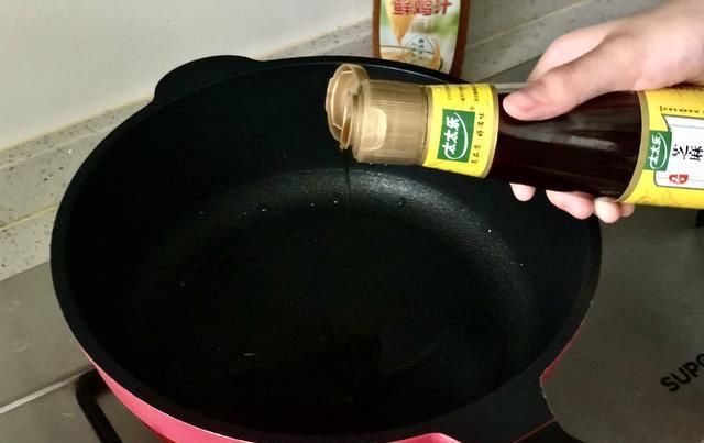  冬瓜|颜值爆表的虾滑酿冬瓜，端上桌的那一刻就惊艳全场了