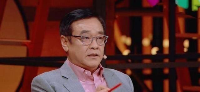  尔冬升|杠上张大大怼哭小鲜肉的尔冬升，为什么偏认为一位网红能成影后？