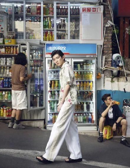 vintage|在哪儿最容易偶遇虞书欣？