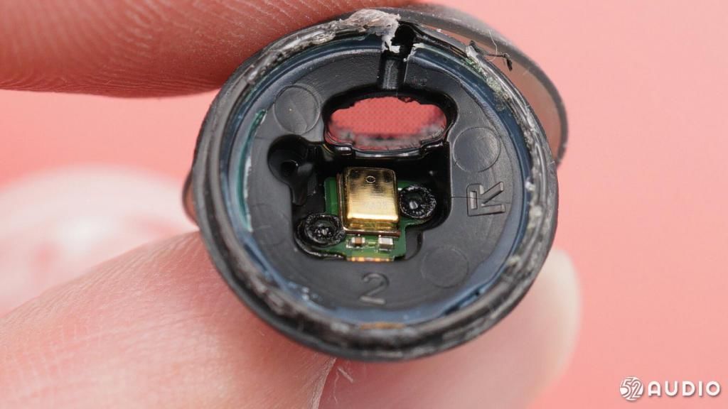  拆解|拆解报告：1MORE 高清降噪圈铁蓝牙耳机 PRO 版