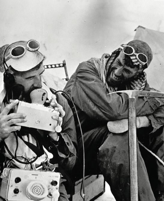  尝试|第一个登顶世界之巅的探险家都经历了什么？