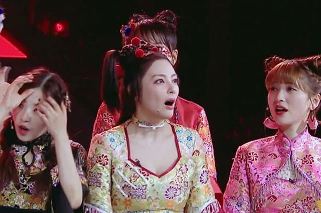 大型|《浪姐》宁静拉票简单粗暴,提上大喇叭使劲吆喝,果真人美路子野