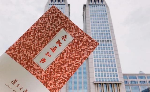  考生|4165件大学录取通知书抵达淄博！又到了PK颜值和创意的时候了