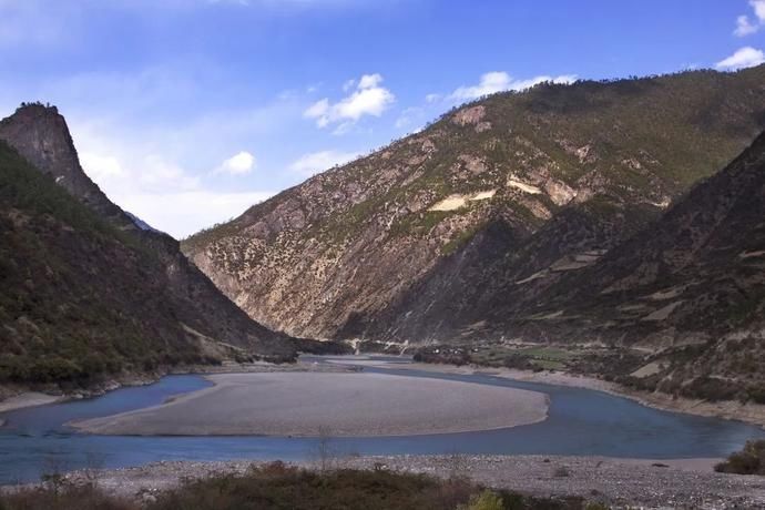 草莓种植|「科技农人」,可能是未来的当红职业