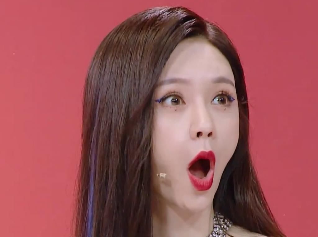  次公演后|《乘风破浪的姐姐》沈梦辰淘汰王霏霏自责，吴昕冲出现场，万茜厉害了