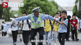  节食|一周冰纷播 | 为了拍婚纱照节食减肥，郑州一男乘客在公交车上饿晕