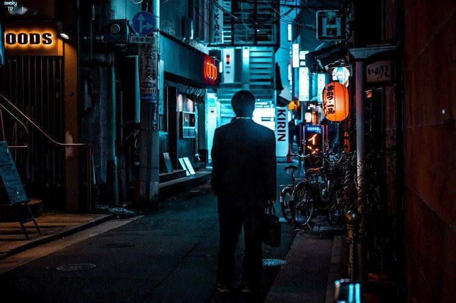 上瘾|上瘾性行为，正在榨干成年人