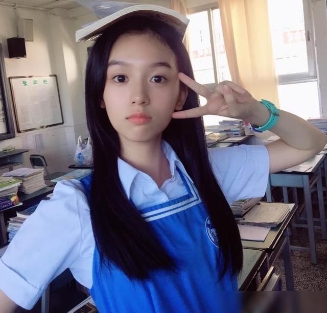  全新|《快本》杨幂沈腾互怼，全新企划能否赢得收视？看到他们，稳啦！