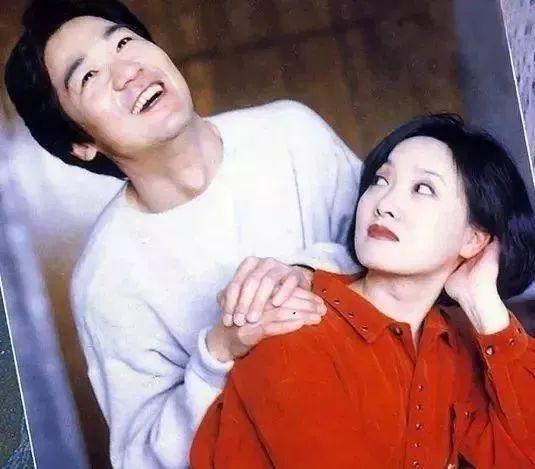 家庭|邓婕明知道和张国立结婚不能生孩子,为何还会选择张国立